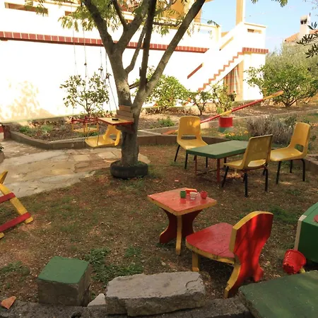 Apartments With Parking Space Ugljan - 8479 Апартаменты